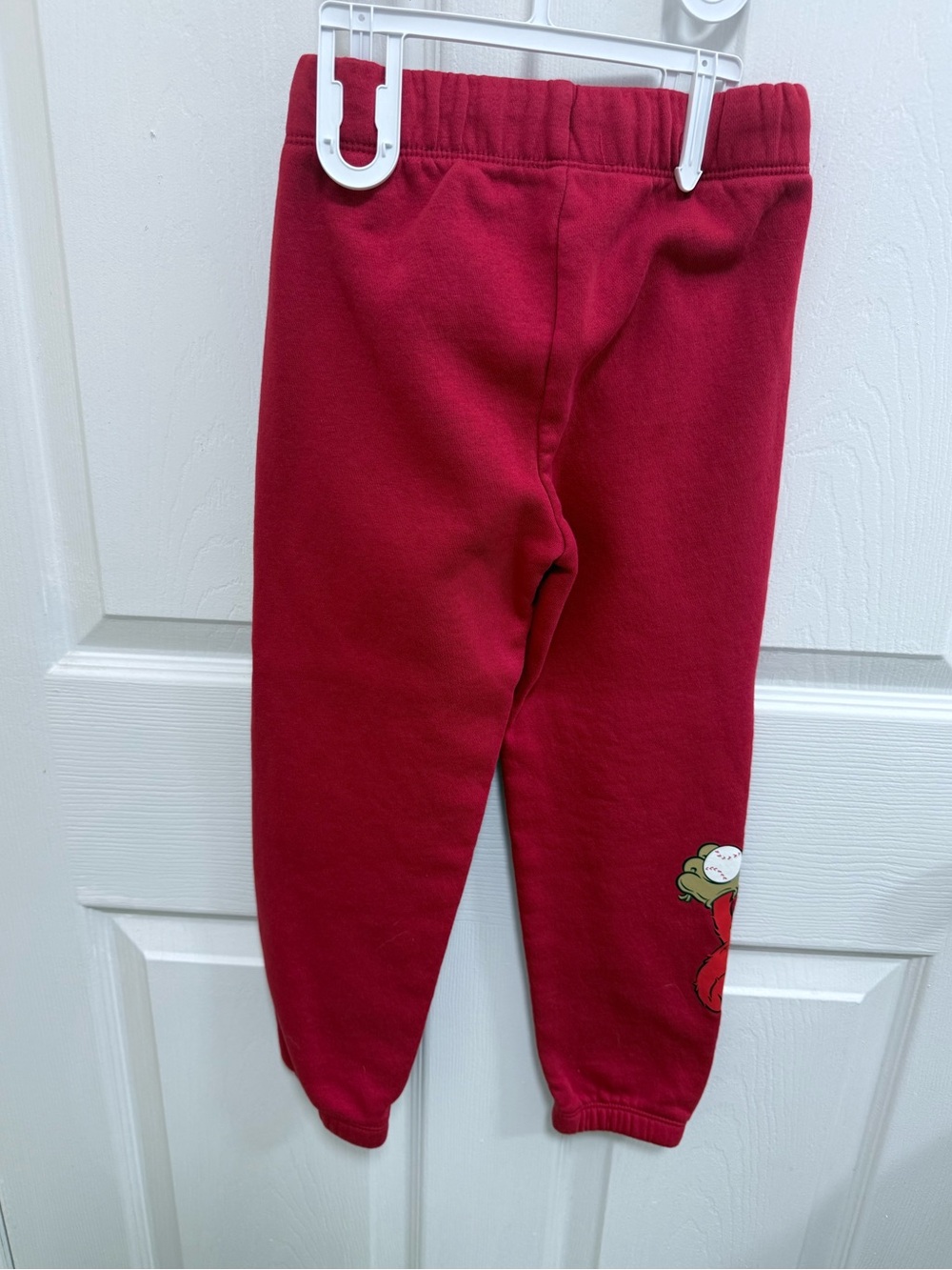 GAP Red Elmo Graphic Jogger Set, Size 5 - Picture 5 of 5